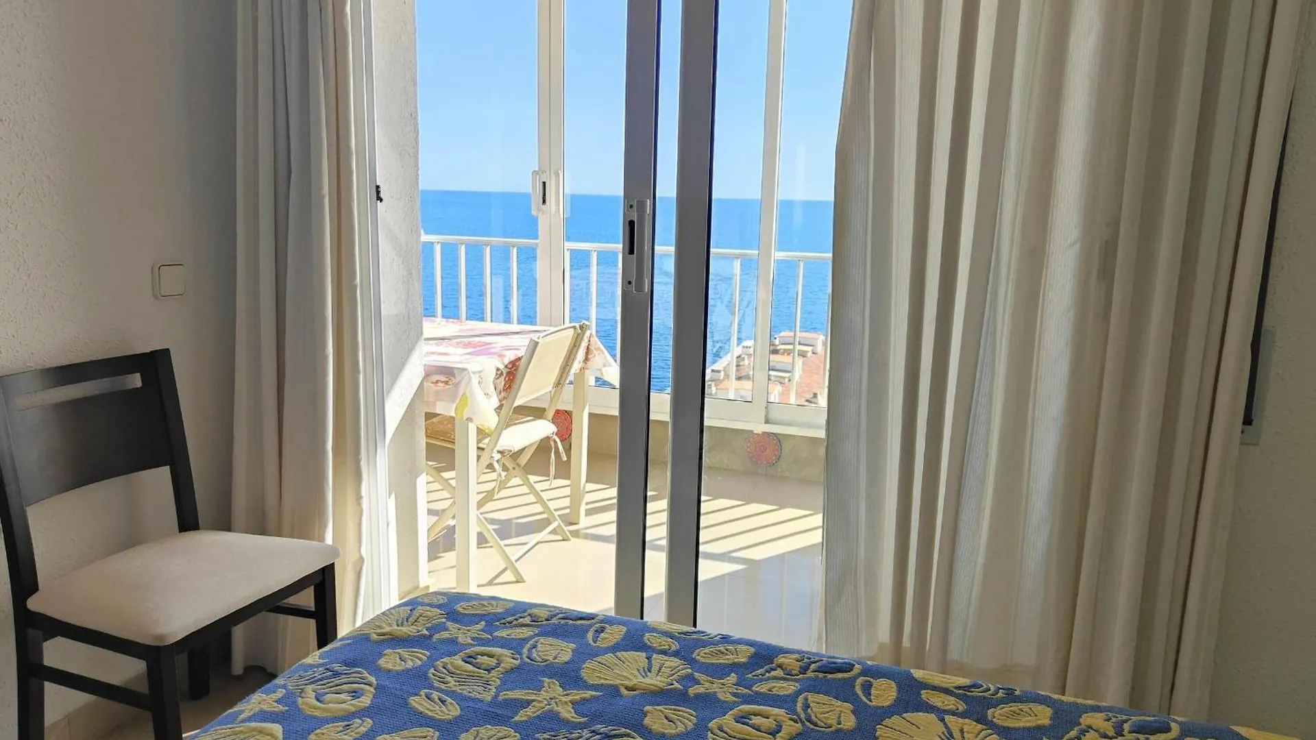 3353 - Bellezza III 2- B3, Fantastico Apartamento Con Vistas Inmejorables Orientacion Sur,Al Mar, Cerca Del Camino De Ronda Y Del Castillo Trinitat. - Es-258-27 Roses Lejlighed