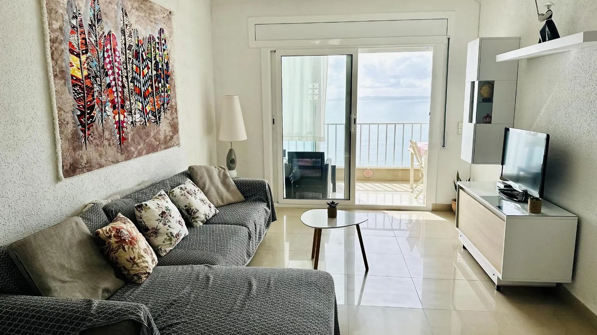 3353 - Bellezza III 2- B3, Fantastico Apartamento Con Vistas Inmejorables Orientacion Sur,Al Mar, Cerca Del Camino De Ronda Y Del Castillo Trinitat. - Es-258-27 Roses